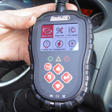 Outil de diagnostique obd II avec écran 2,4 pouces